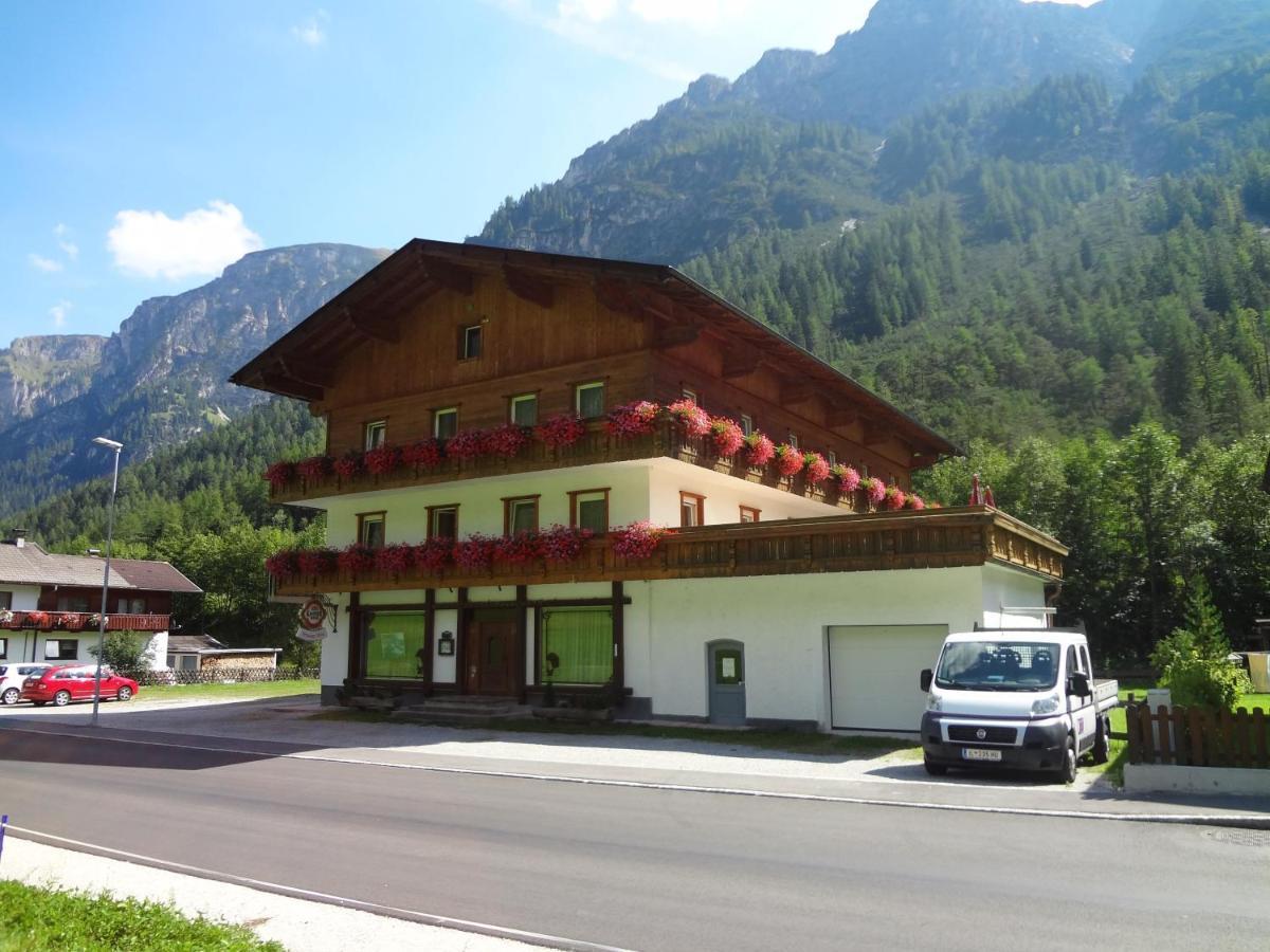 Pension Nina & Gasthof Alpenrose Gschnitz Esterno foto